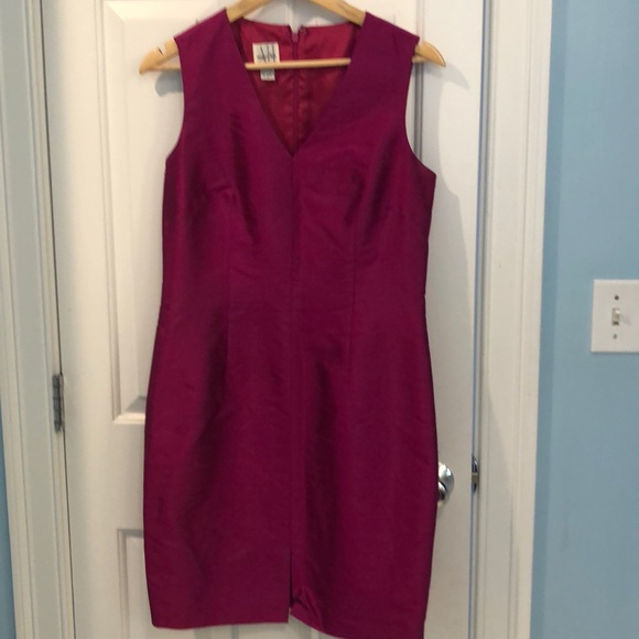 Dresses & Skirts - Cocktail dress